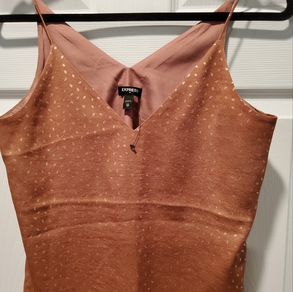 Express v-neck cami - Picture 1 of 4